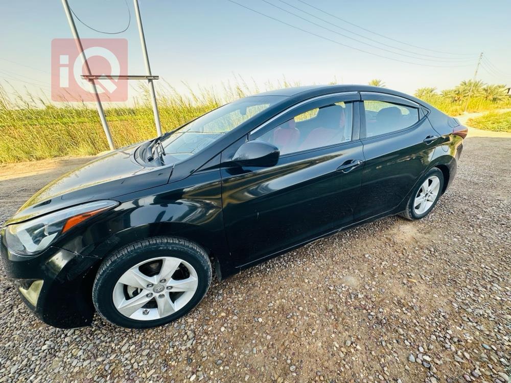 Hyundai Elantra